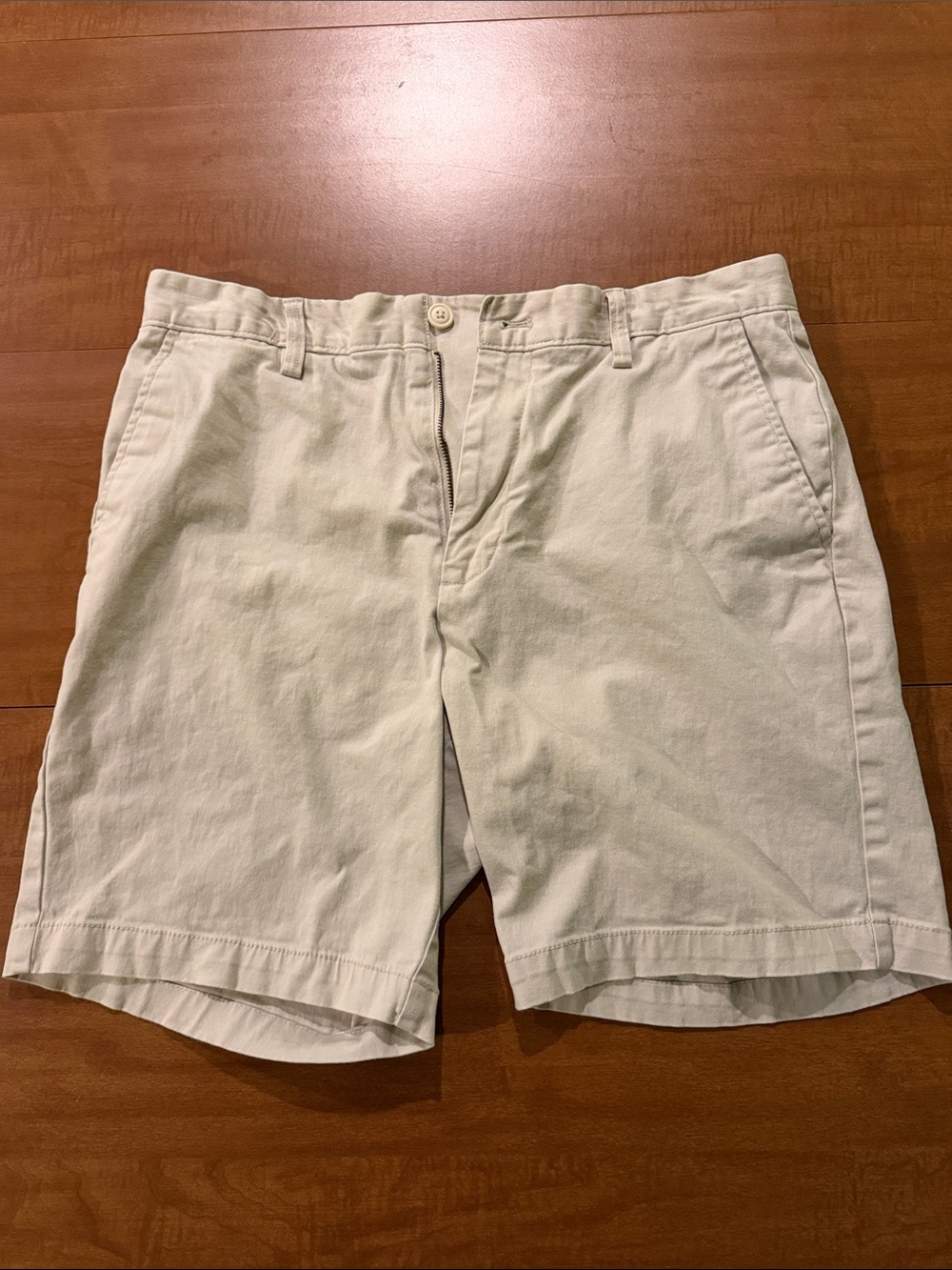 Nautica Men's Light Cream Flat-Front Chino Shorts